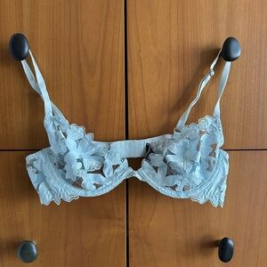 Victoria's Secret Lace Bra - Soft Blue